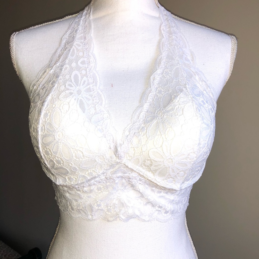 White lace bra